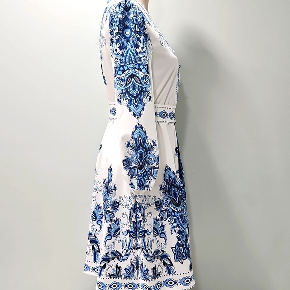 Blue and White Boho Floral Maxi Dress. S - Picture 4 of 6